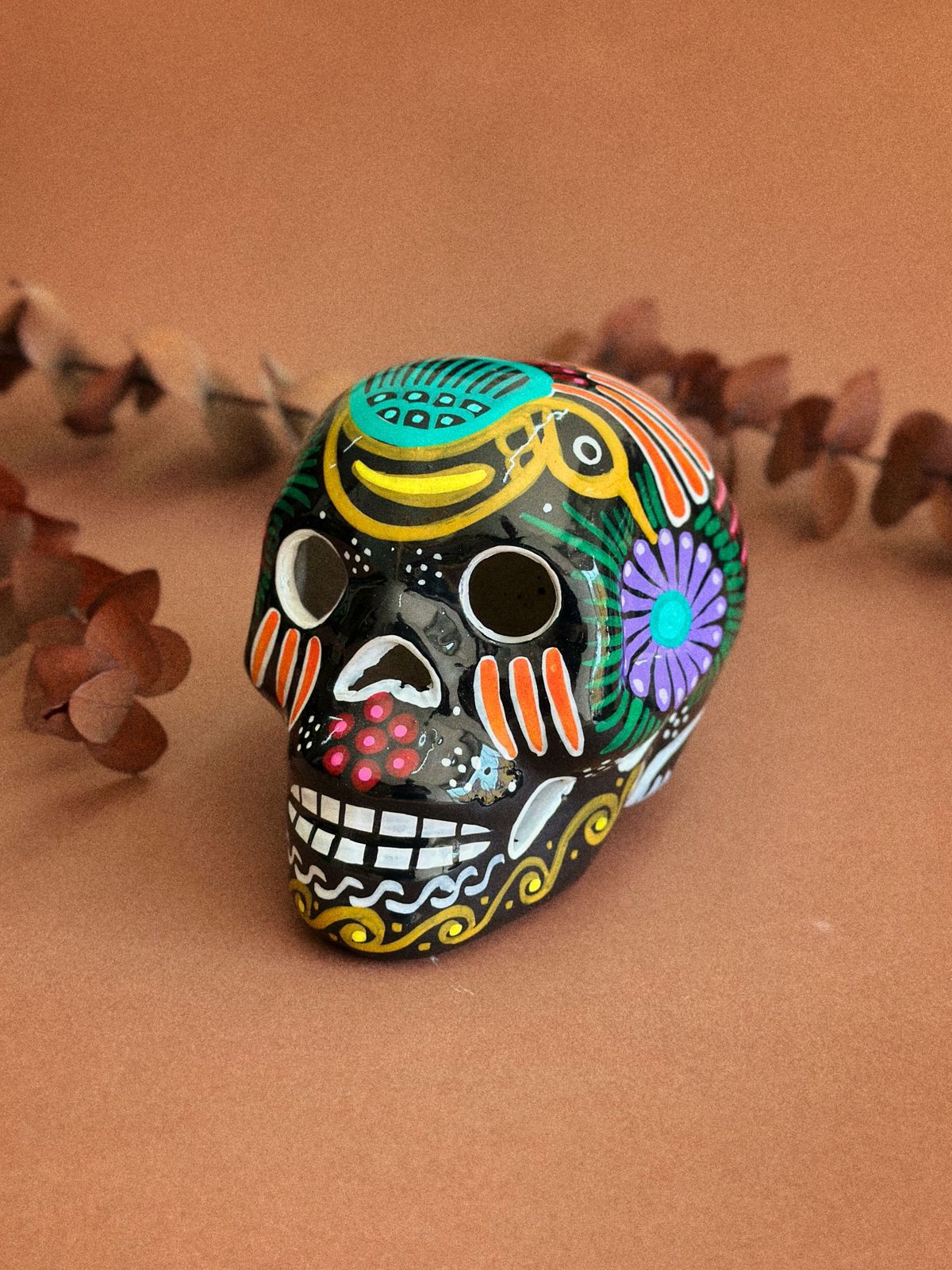 Calavera Artesanal de Cerámica de Alta Temperatura – Colección Folclor