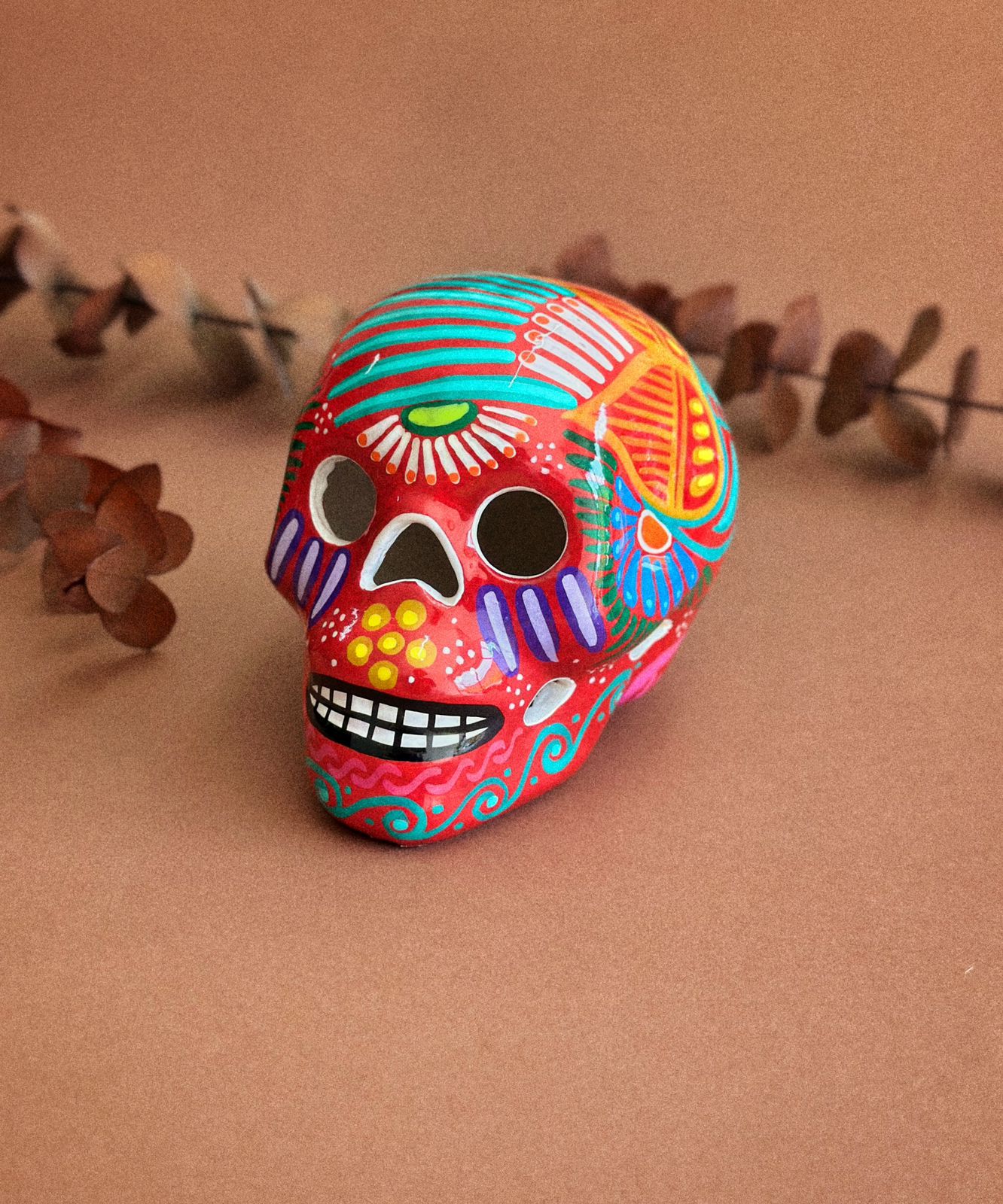 Calavera Artesanal de Cerámica de Alta Temperatura – Colección Folclor