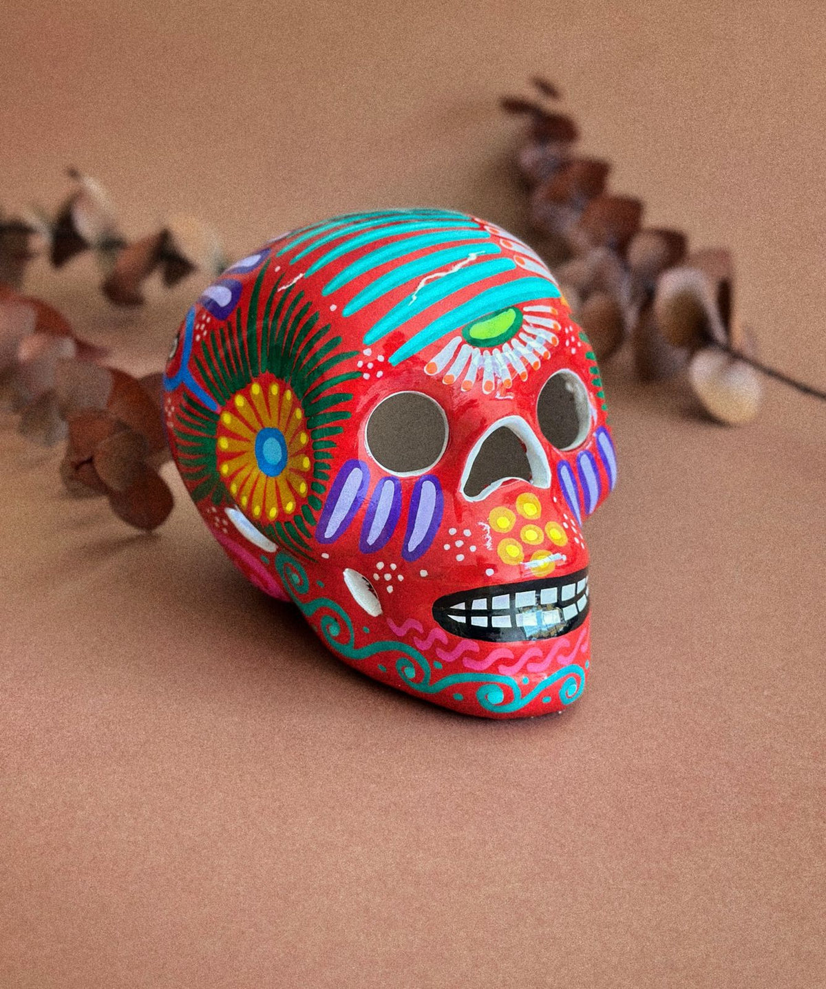 Calavera Artesanal de Cerámica de Alta Temperatura – Colección Folclor