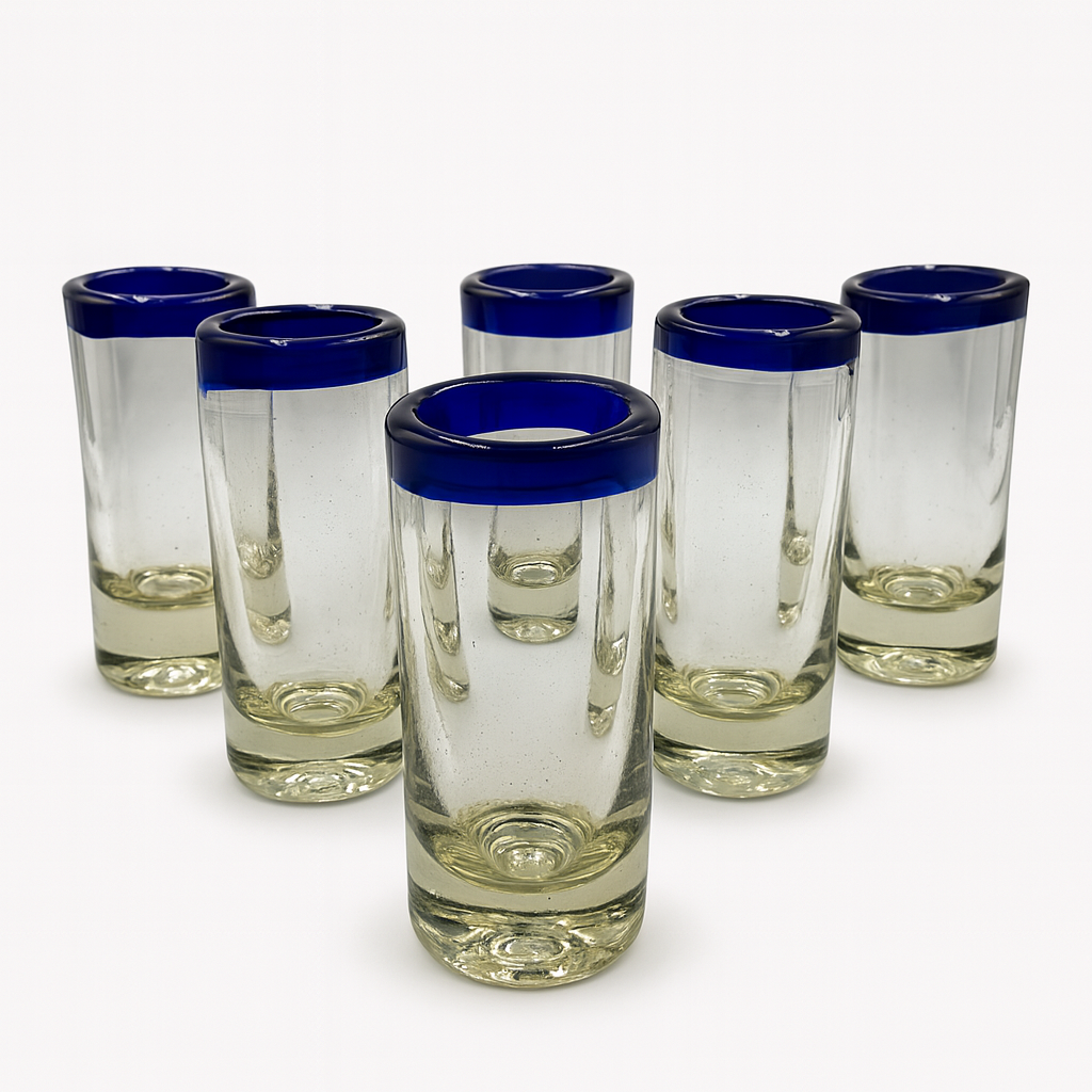 Vaso Tequilero de Vidrio Soplado Individual – Borde Azul Cobalto (2 oz)