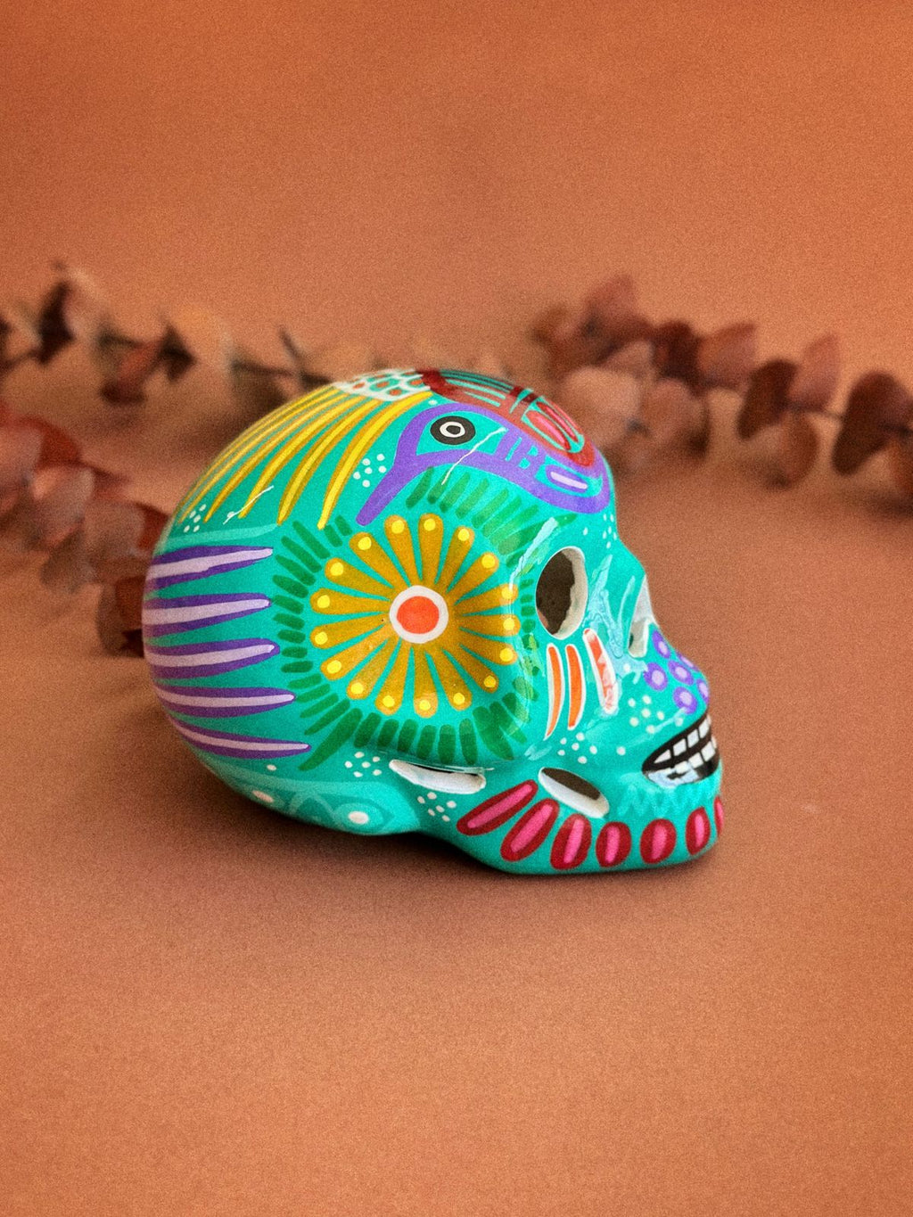 Calavera Artesanal de Cerámica de Alta Temperatura – Colección Folclor